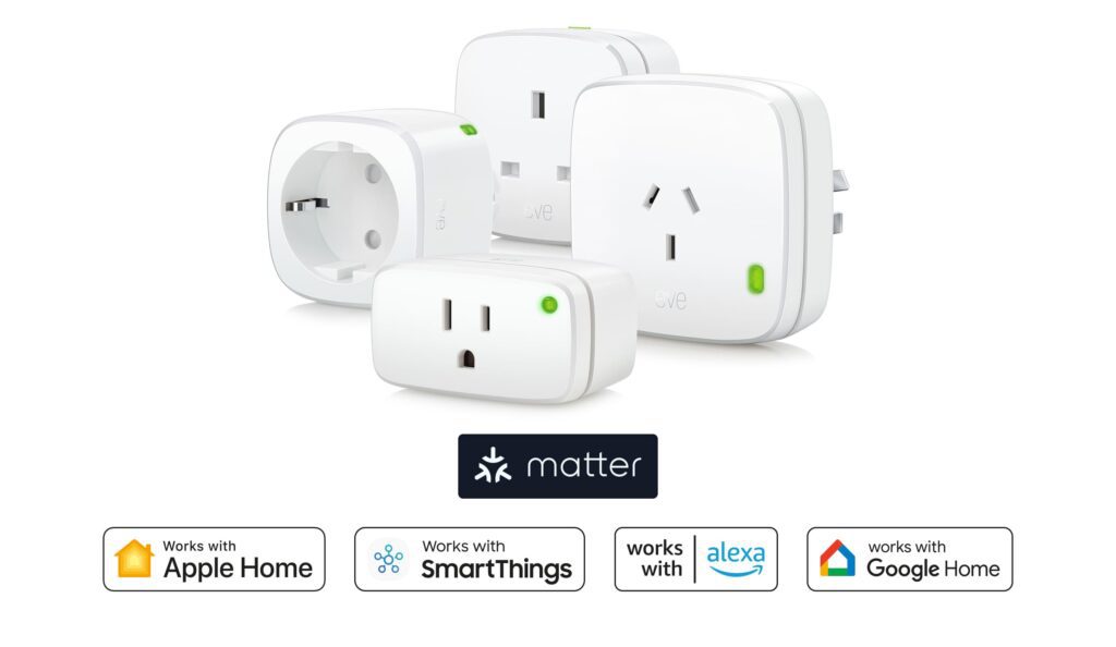 Smart plug with energy monitor